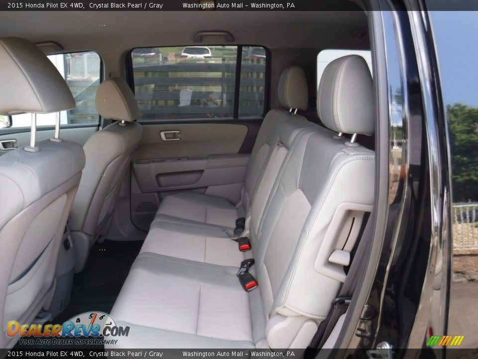 2015 Honda Pilot EX 4WD Crystal Black Pearl / Gray Photo #24
