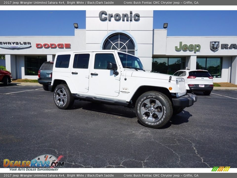 2017 Jeep Wrangler Unlimited Sahara 4x4 Bright White / Black/Dark Saddle Photo #1