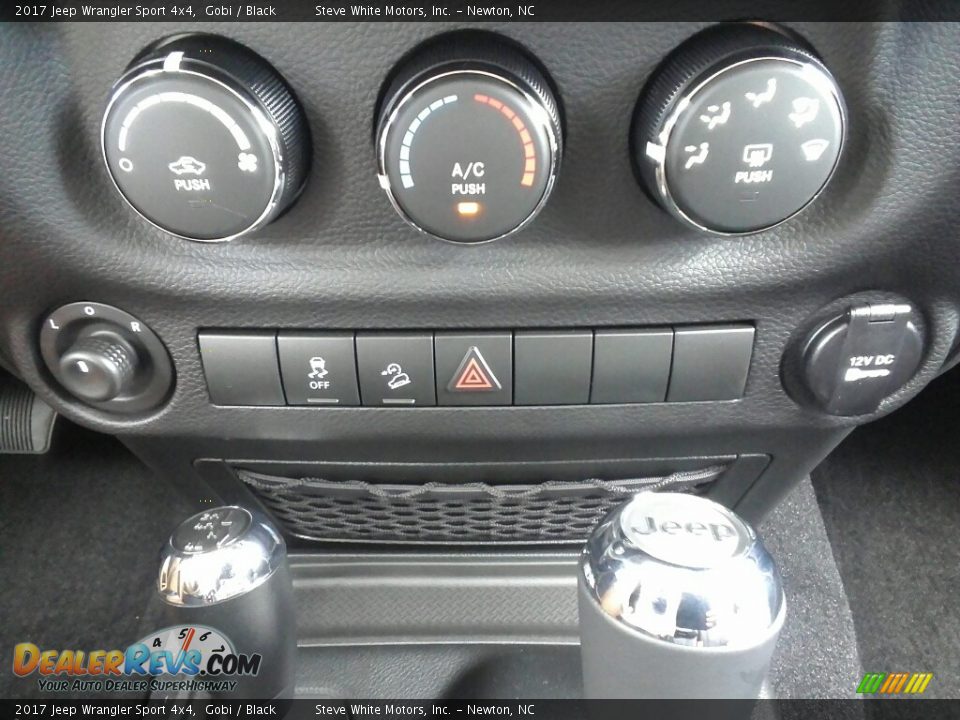 2017 Jeep Wrangler Sport 4x4 Gobi / Black Photo #22