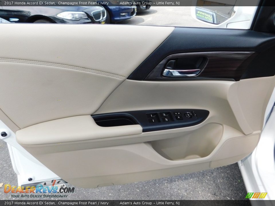 2017 Honda Accord EX Sedan Champagne Frost Pearl / Ivory Photo #11