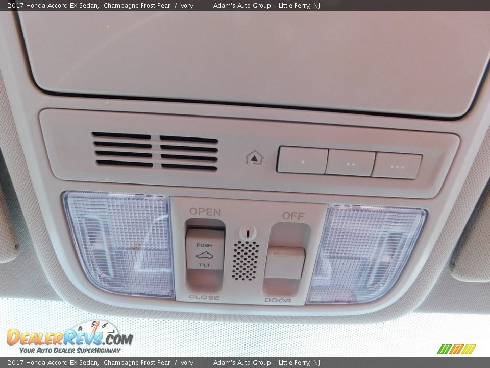 2017 Honda Accord EX Sedan Champagne Frost Pearl / Ivory Photo #23