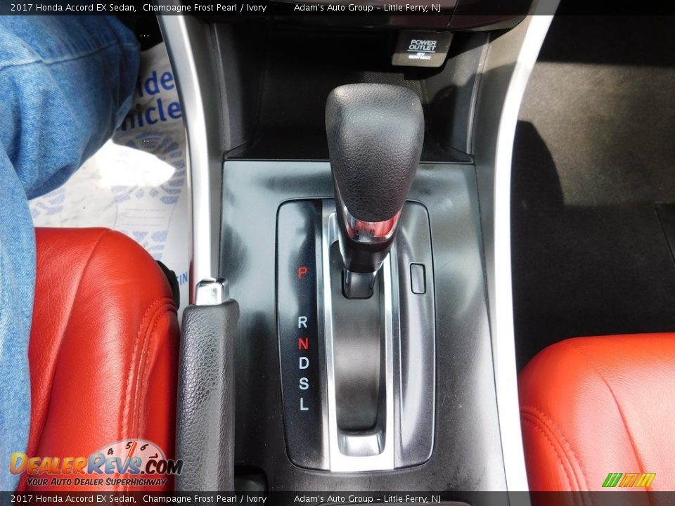 2017 Honda Accord EX Sedan Champagne Frost Pearl / Ivory Photo #27