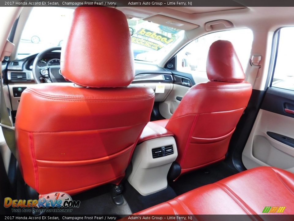 2017 Honda Accord EX Sedan Champagne Frost Pearl / Ivory Photo #36
