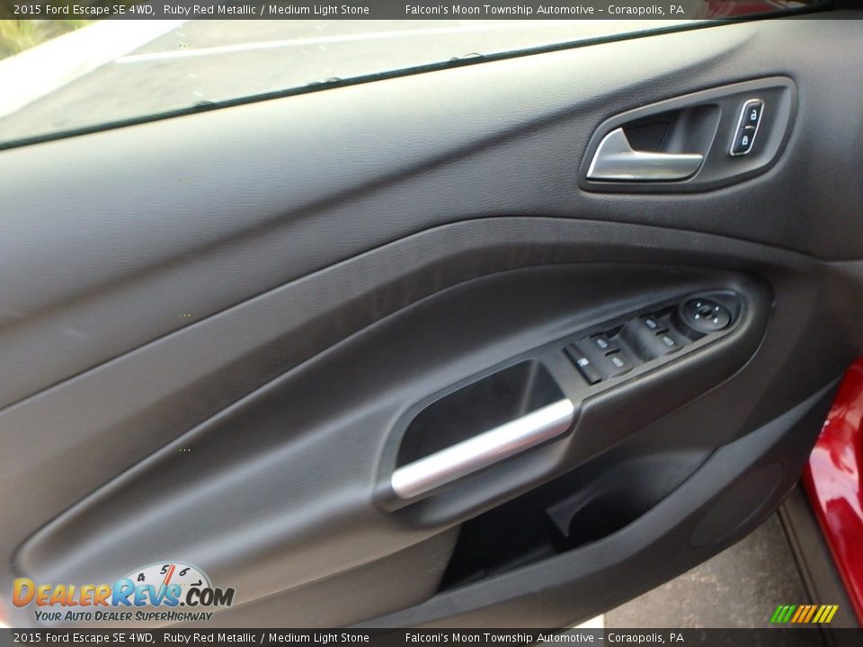 2015 Ford Escape SE 4WD Ruby Red Metallic / Medium Light Stone Photo #19