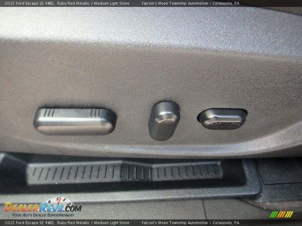 2015 Ford Escape SE 4WD Ruby Red Metallic / Medium Light Stone Photo #20