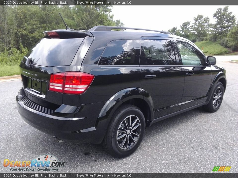 2017 Dodge Journey SE Pitch Black / Black Photo #6