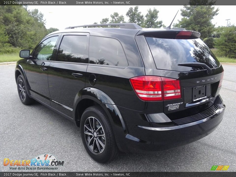 2017 Dodge Journey SE Pitch Black / Black Photo #8