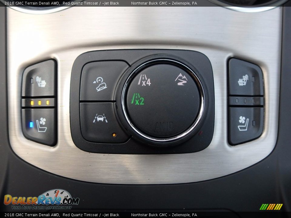 Controls of 2018 GMC Terrain Denali AWD Photo #17