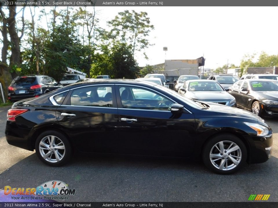 2013 Nissan Altima 2.5 SV Super Black / Charcoal Photo #6