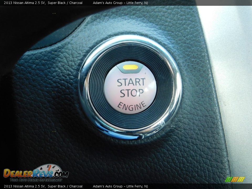 2013 Nissan Altima 2.5 SV Super Black / Charcoal Photo #22