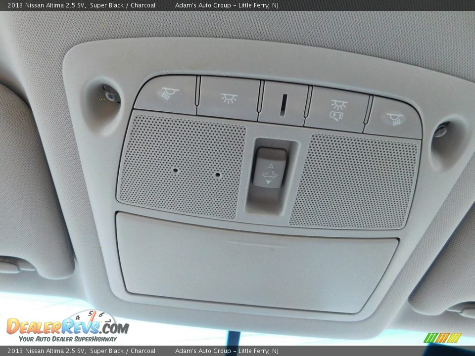2013 Nissan Altima 2.5 SV Super Black / Charcoal Photo #23