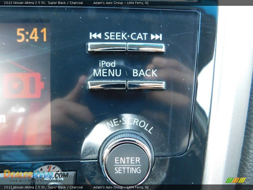 2013 Nissan Altima 2.5 SV Super Black / Charcoal Photo #30