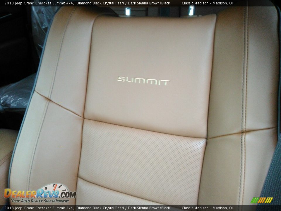 2018 Jeep Grand Cherokee Summit 4x4 Diamond Black Crystal Pearl / Dark Sienna Brown/Black Photo #7