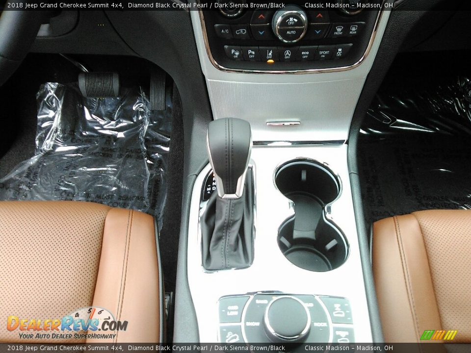 2018 Jeep Grand Cherokee Summit 4x4 Diamond Black Crystal Pearl / Dark Sienna Brown/Black Photo #9