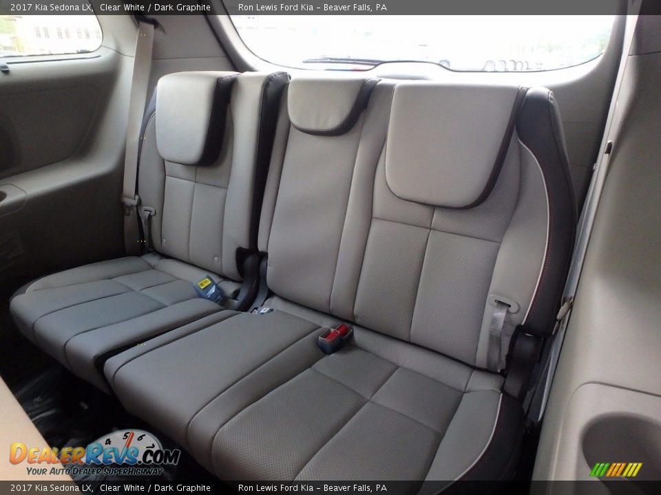 2017 Kia Sedona LX Clear White / Dark Graphite Photo #12