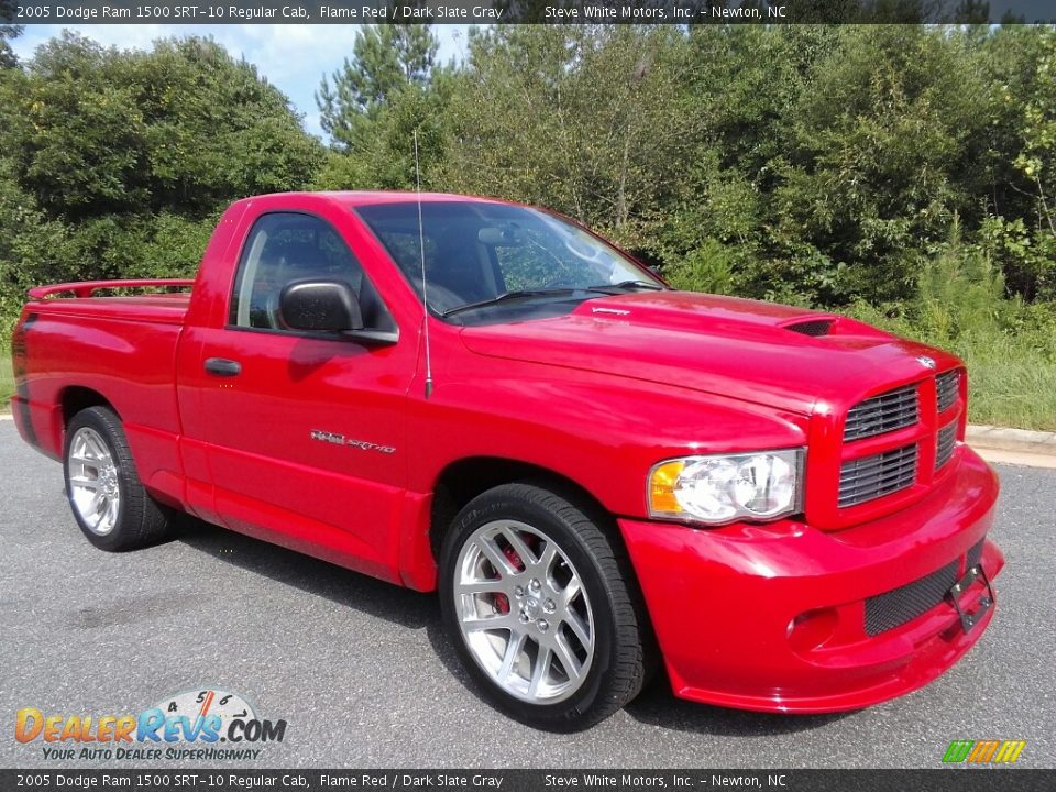 Front 3/4 View of 2005 Dodge Ram 1500 SRT-10 Regular Cab Photo #4