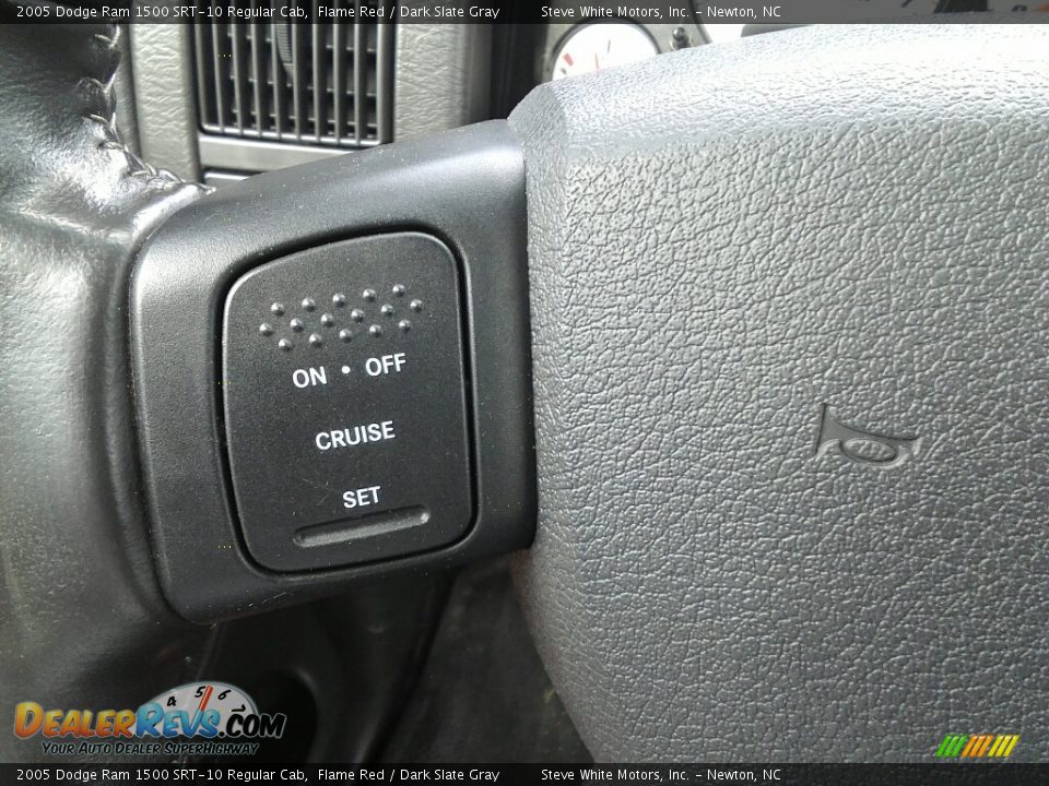 Controls of 2005 Dodge Ram 1500 SRT-10 Regular Cab Photo #18