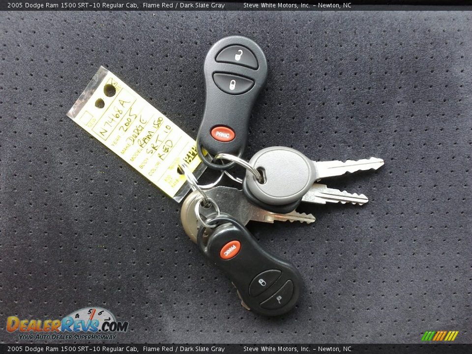Keys of 2005 Dodge Ram 1500 SRT-10 Regular Cab Photo #30