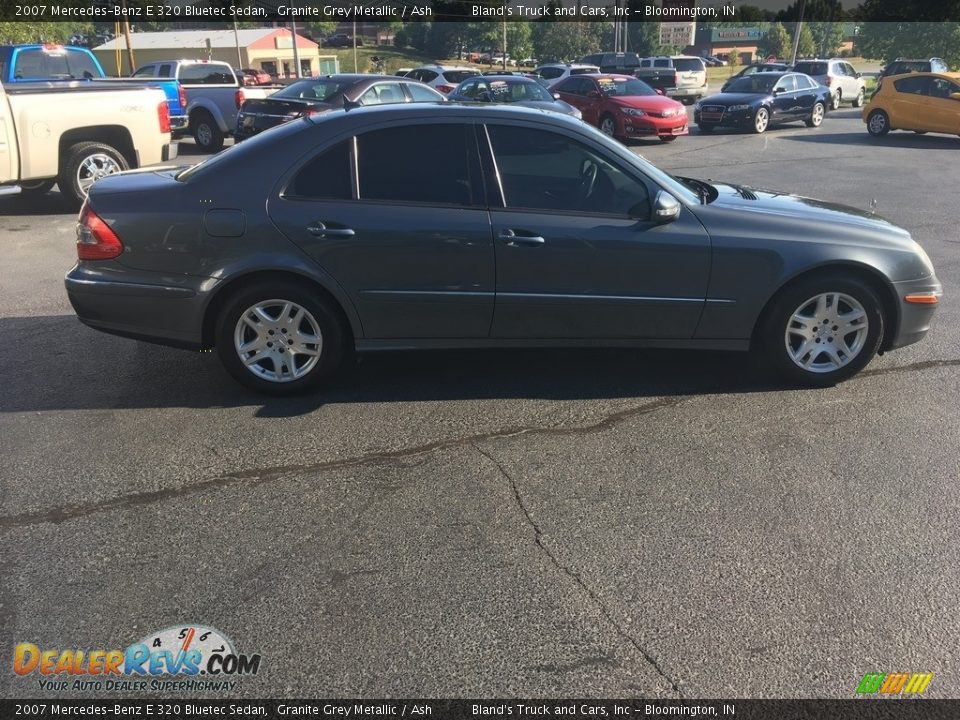 2007 Mercedes-Benz E 320 Bluetec Sedan Granite Grey Metallic / Ash Photo #4