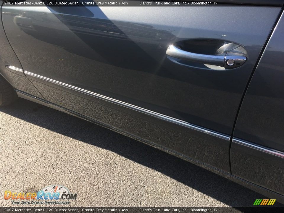 2007 Mercedes-Benz E 320 Bluetec Sedan Granite Grey Metallic / Ash Photo #10
