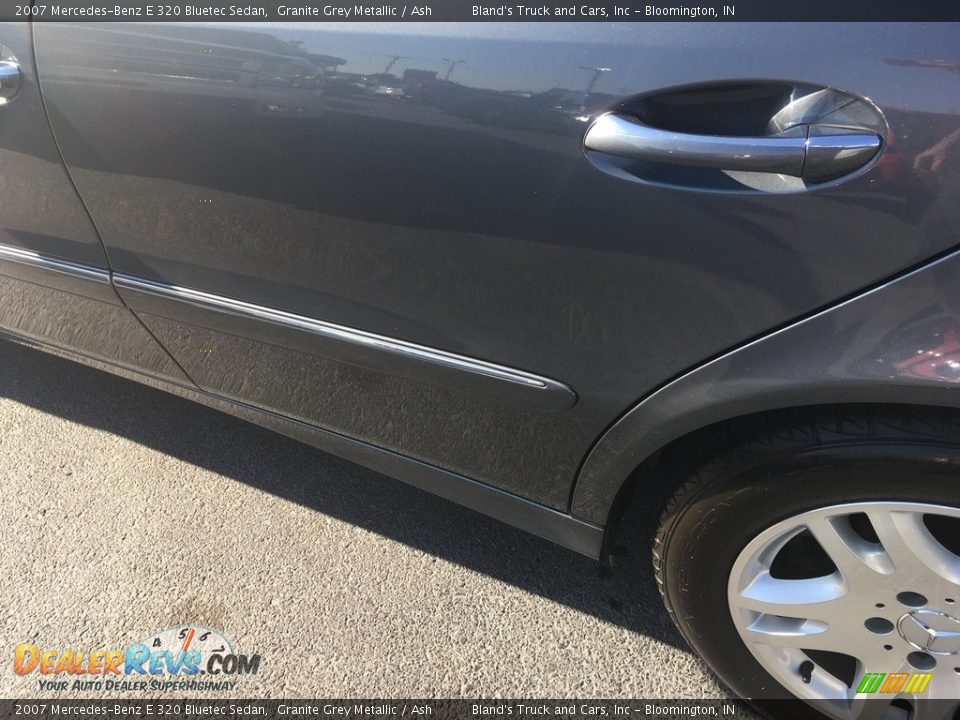 2007 Mercedes-Benz E 320 Bluetec Sedan Granite Grey Metallic / Ash Photo #11