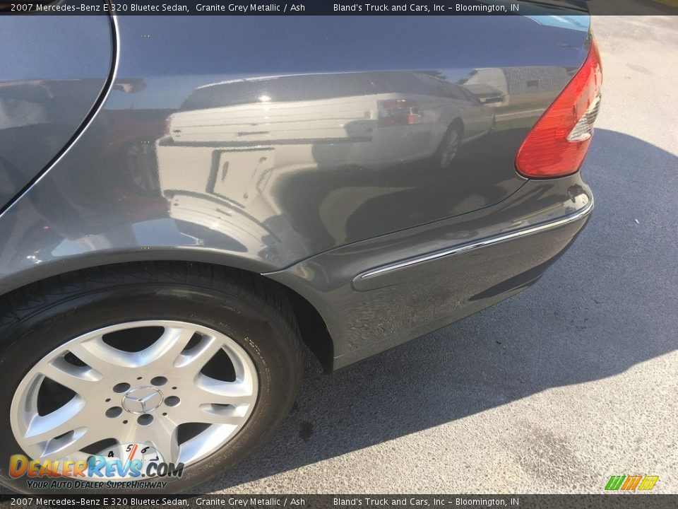 2007 Mercedes-Benz E 320 Bluetec Sedan Granite Grey Metallic / Ash Photo #12