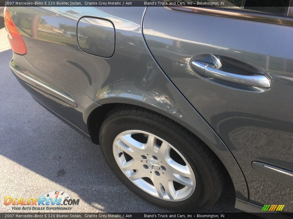 2007 Mercedes-Benz E 320 Bluetec Sedan Granite Grey Metallic / Ash Photo #16