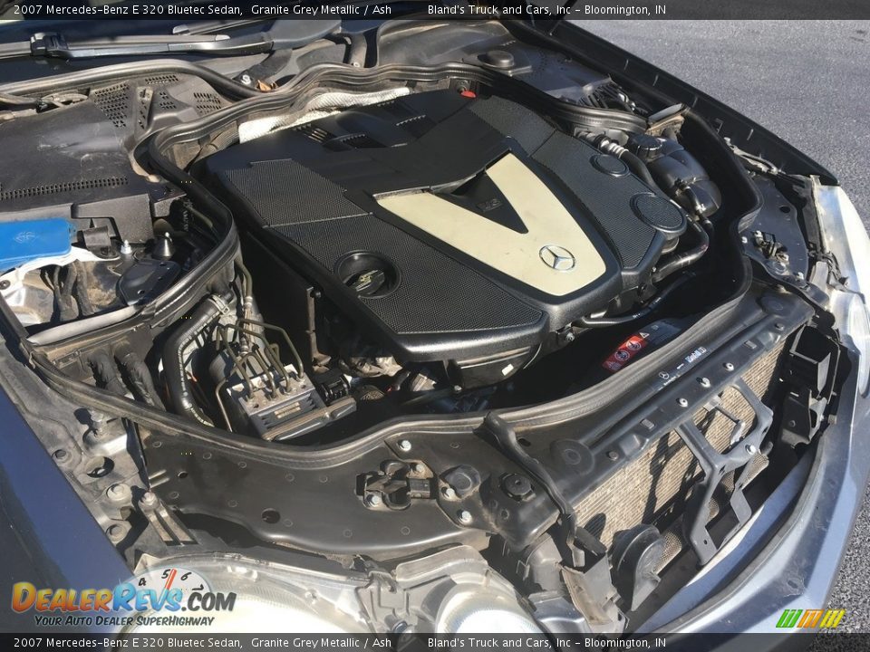 2007 Mercedes-Benz E 320 Bluetec Sedan Granite Grey Metallic / Ash Photo #33