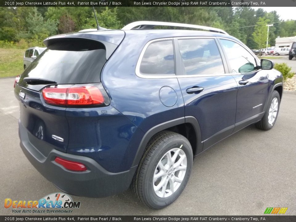 2018 Jeep Cherokee Latitude Plus 4x4 Patriot Blue Pearl / Black Photo #5