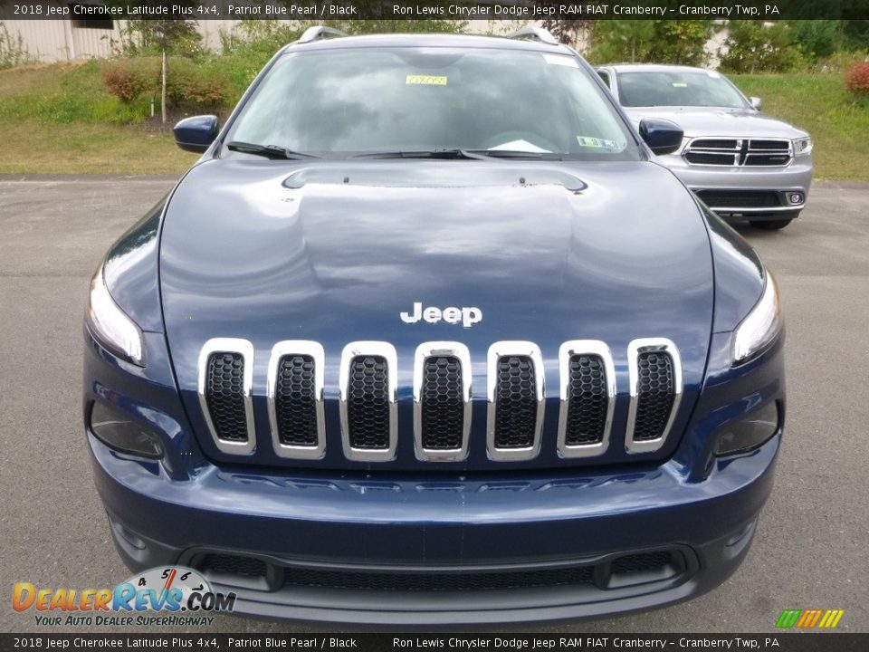 Patriot Blue Pearl 2018 Jeep Cherokee Latitude Plus 4x4 Photo #8