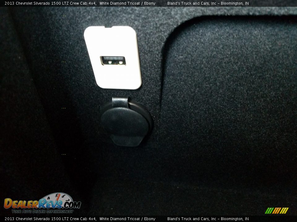 2013 Chevrolet Silverado 1500 LTZ Crew Cab 4x4 White Diamond Tricoat / Ebony Photo #33