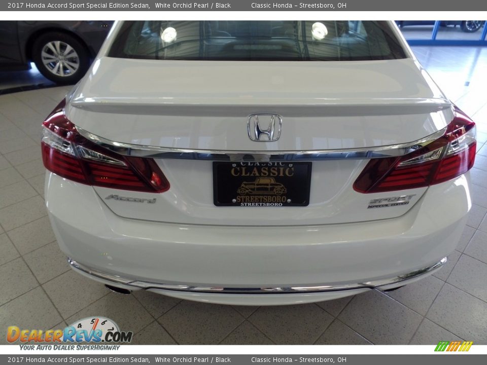 2017 Honda Accord Sport Special Edition Sedan White Orchid Pearl / Black Photo #4