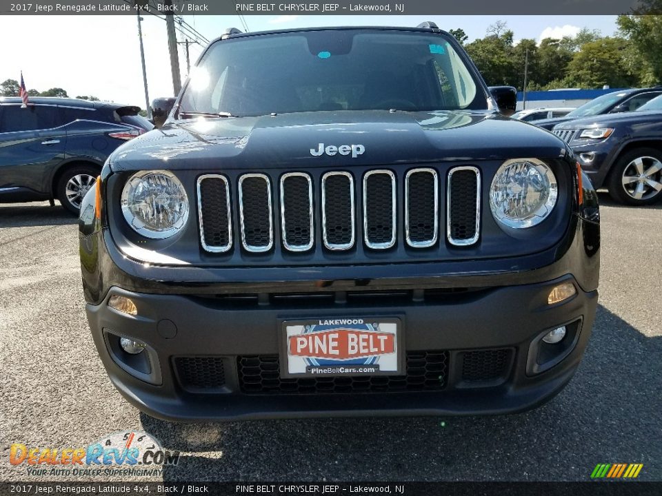2017 Jeep Renegade Latitude 4x4 Black / Black Photo #2