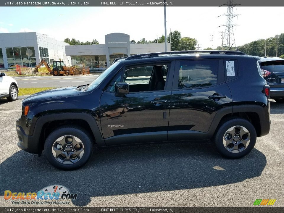 2017 Jeep Renegade Latitude 4x4 Black / Black Photo #3