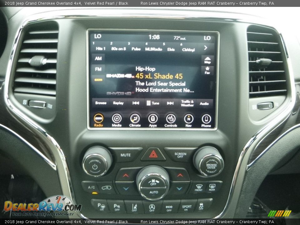 Controls of 2018 Jeep Grand Cherokee Overland 4x4 Photo #16