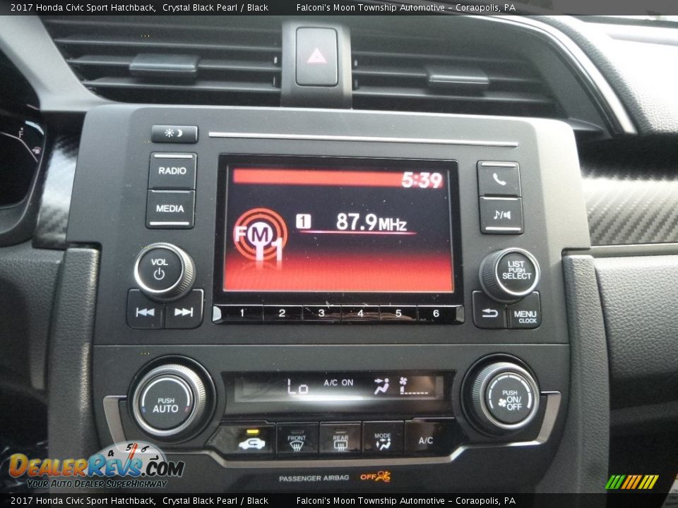 Controls of 2017 Honda Civic Sport Hatchback Photo #14