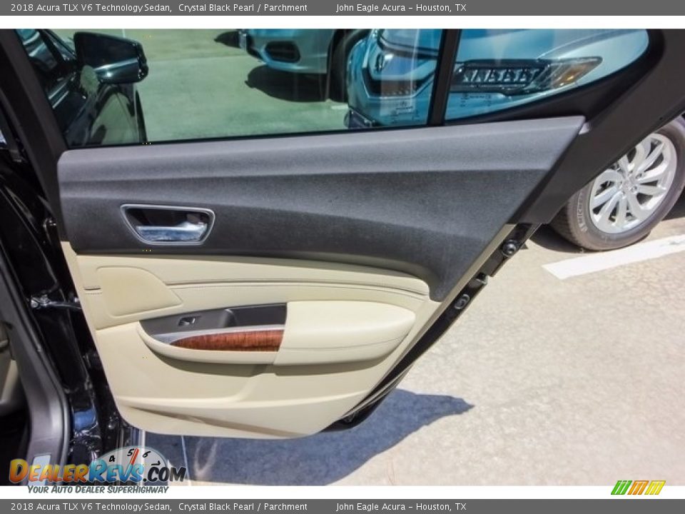 2018 Acura TLX V6 Technology Sedan Crystal Black Pearl / Parchment Photo #23