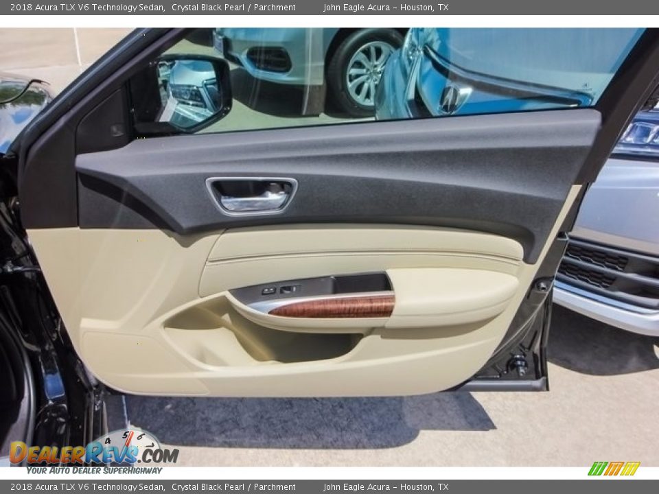 2018 Acura TLX V6 Technology Sedan Crystal Black Pearl / Parchment Photo #25