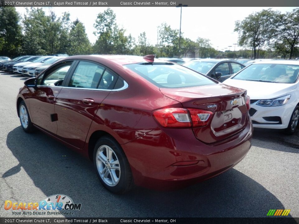2017 Chevrolet Cruze LT Cajun Red Tintcoat / Jet Black Photo #5
