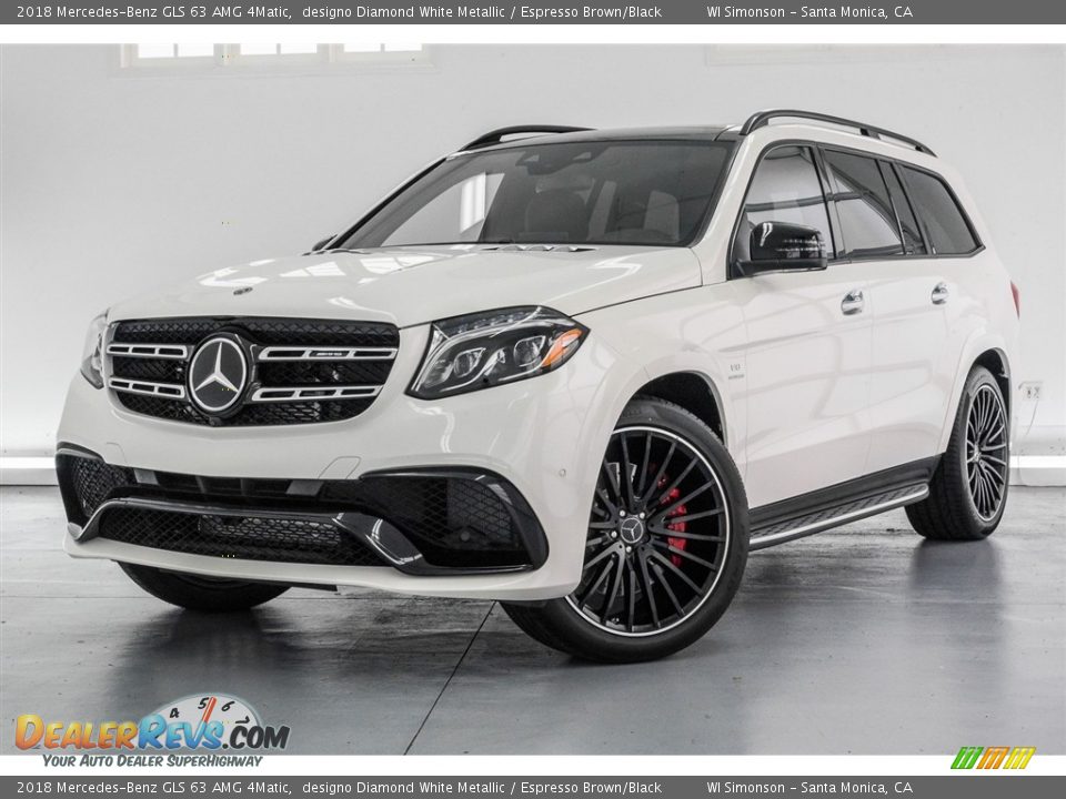 Front 3/4 View of 2018 Mercedes-Benz GLS 63 AMG 4Matic Photo #13
