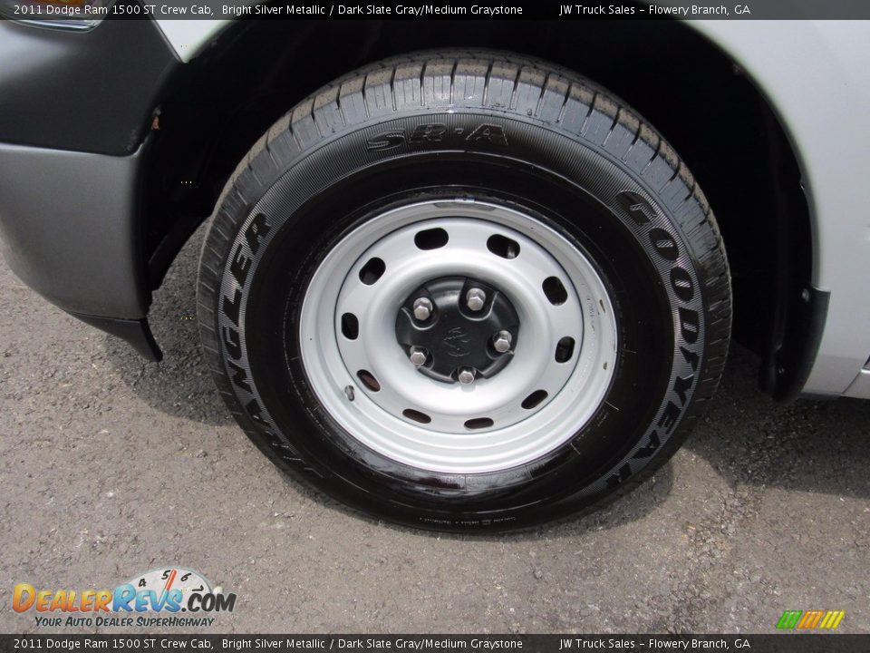 2011 Dodge Ram 1500 ST Crew Cab Bright Silver Metallic / Dark Slate Gray/Medium Graystone Photo #28