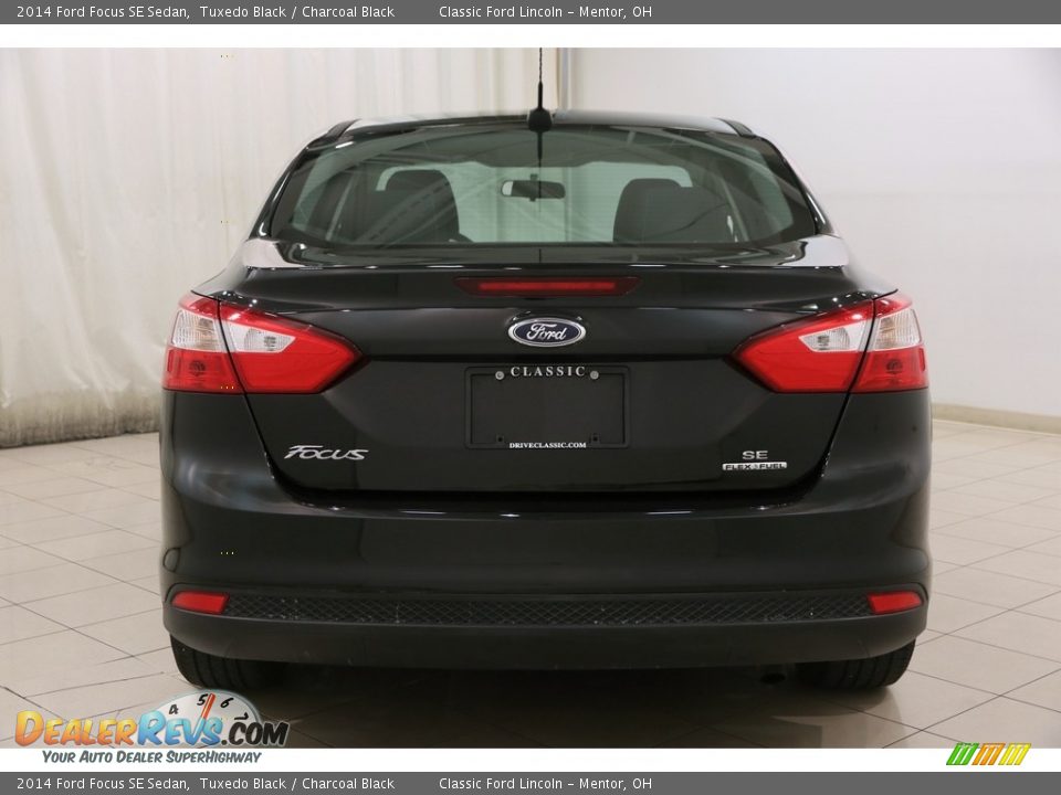2014 Ford Focus SE Sedan Tuxedo Black / Charcoal Black Photo #15