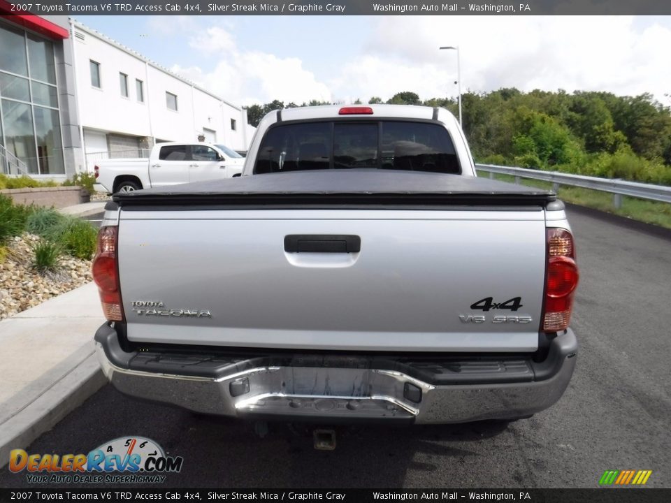 2007 Toyota Tacoma V6 TRD Access Cab 4x4 Silver Streak Mica / Graphite Gray Photo #9
