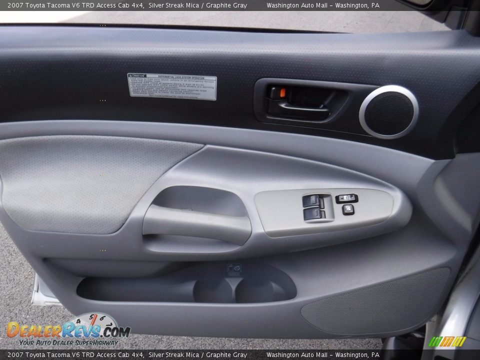2007 Toyota Tacoma V6 TRD Access Cab 4x4 Silver Streak Mica / Graphite Gray Photo #17