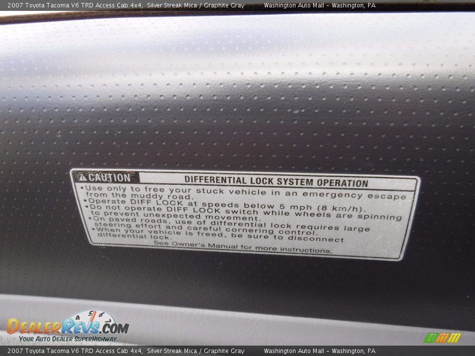 2007 Toyota Tacoma V6 TRD Access Cab 4x4 Silver Streak Mica / Graphite Gray Photo #18