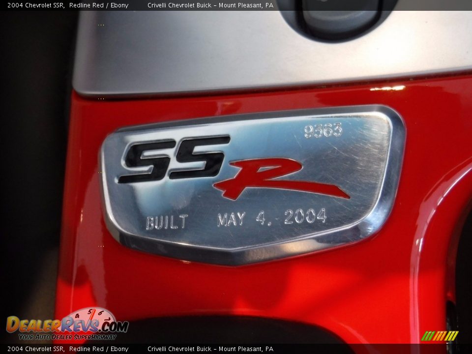 2004 Chevrolet SSR Redline Red / Ebony Photo #36