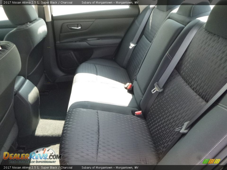 2017 Nissan Altima 2.5 S Super Black / Charcoal Photo #12