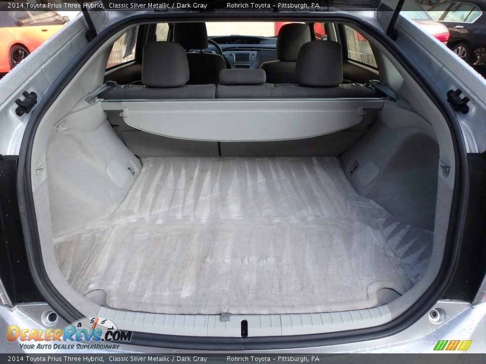 2014 Toyota Prius Three Hybrid Classic Silver Metallic / Dark Gray Photo #15
