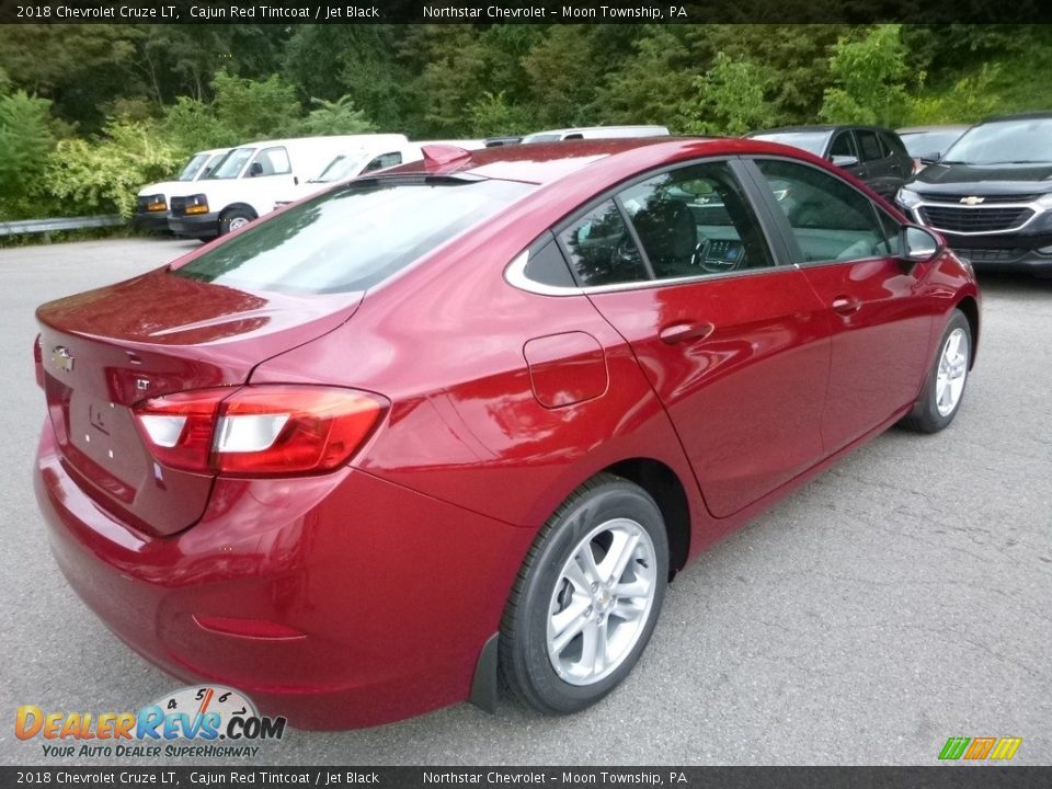 2018 Chevrolet Cruze LT Cajun Red Tintcoat / Jet Black Photo #5