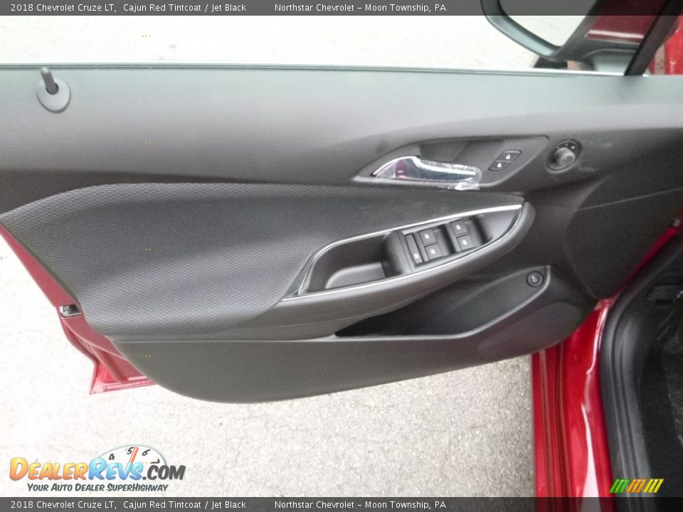 2018 Chevrolet Cruze LT Cajun Red Tintcoat / Jet Black Photo #15